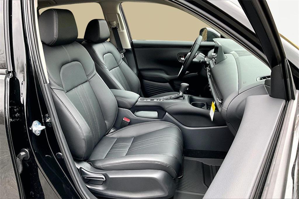 new 2026 Honda HR-V car, priced at $33,000