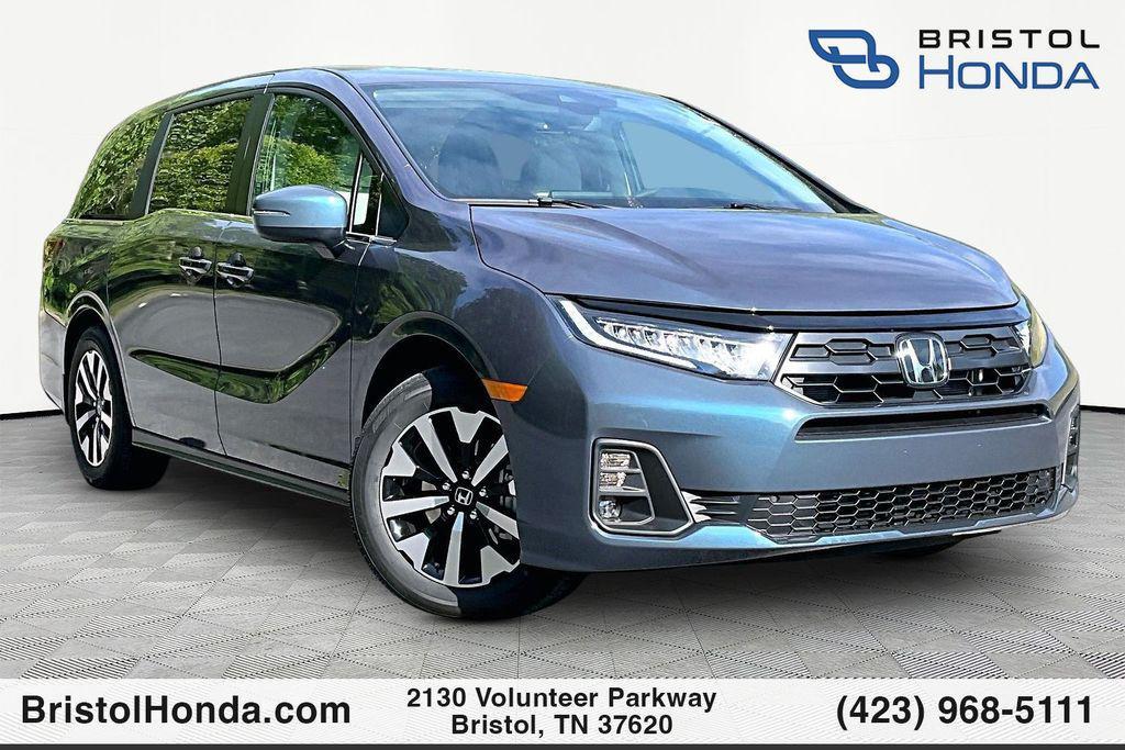 new 2026 Honda Odyssey car, priced at $44,290