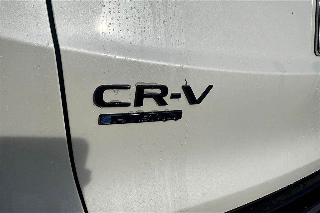 new 2026 Honda CR-V Hybrid car, priced at $42,130