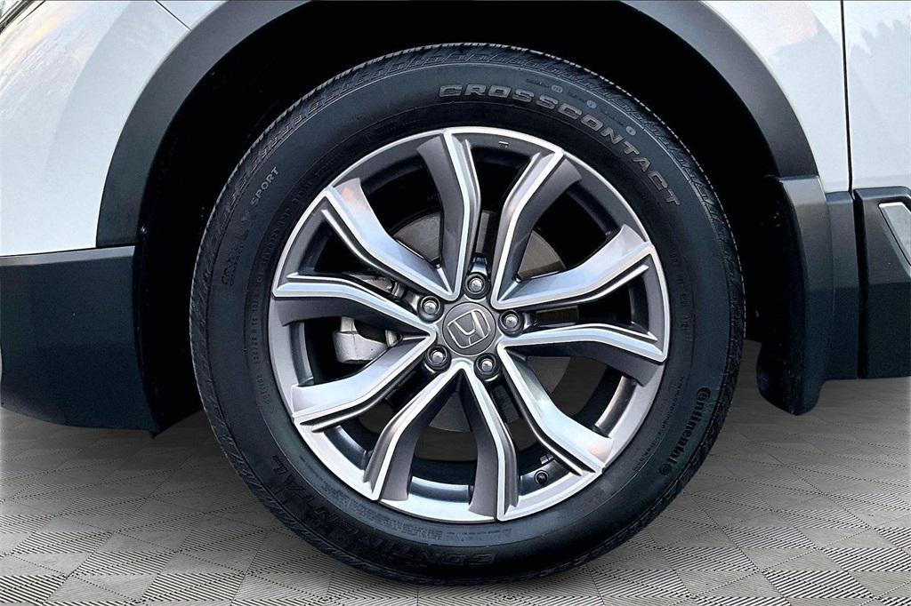 used 2021 Honda CR-V car, priced at $29,094