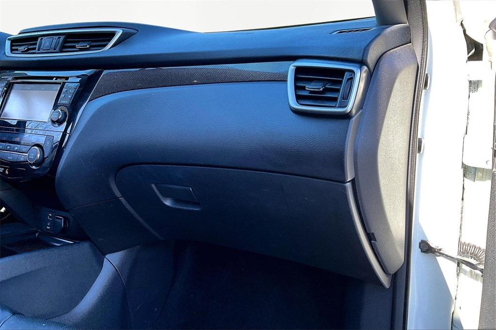 used 2016 Nissan Rogue car, priced at $14,471