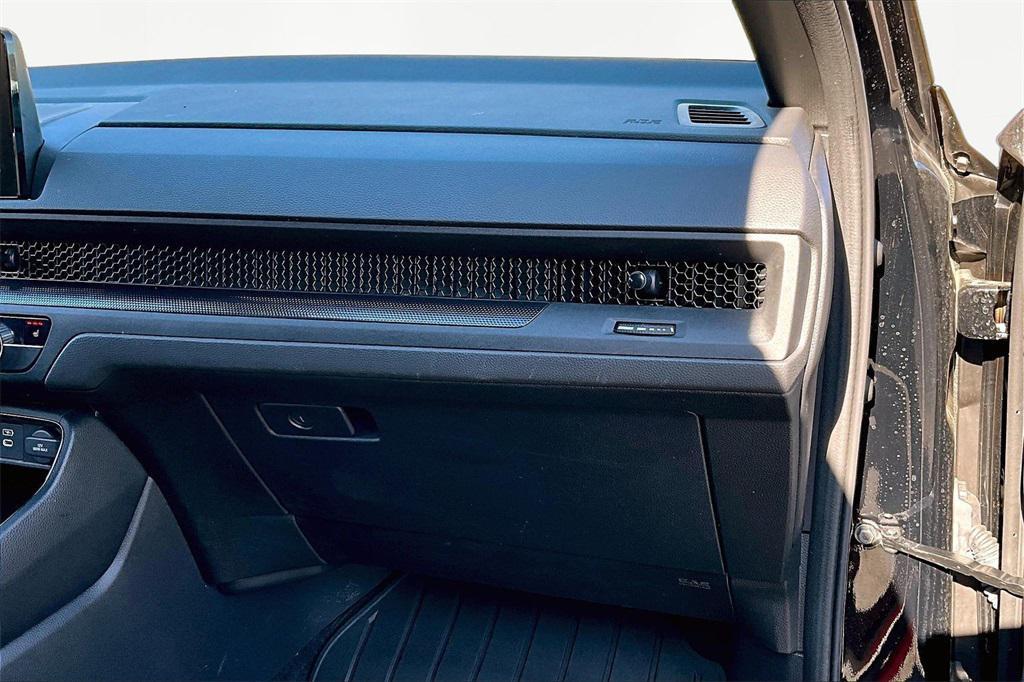 used 2024 Honda CR-V Hybrid car, priced at $34,714