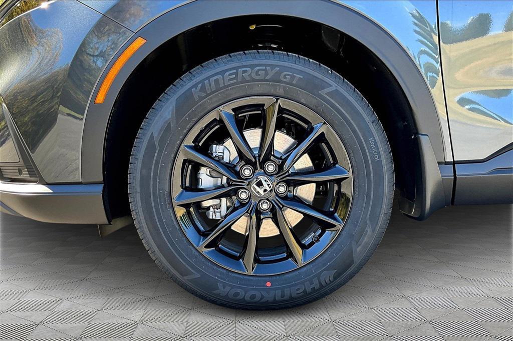 new 2026 Honda CR-V Hybrid car, priced at $41,675