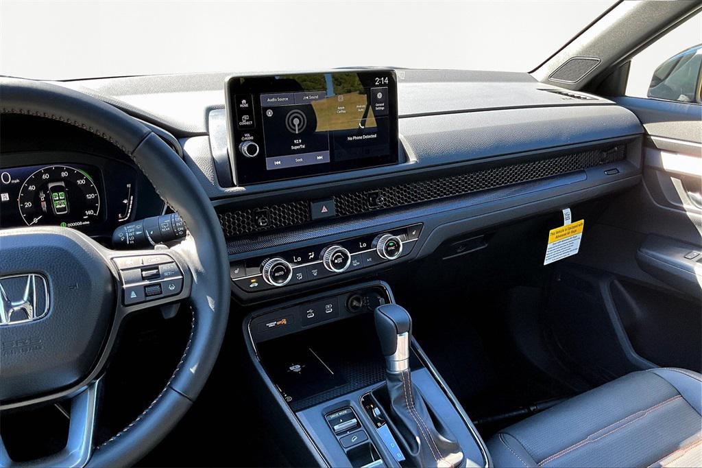 new 2026 Honda CR-V Hybrid car, priced at $41,675