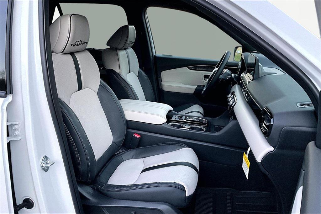 new 2026 Honda Passport car, priced at $54,875