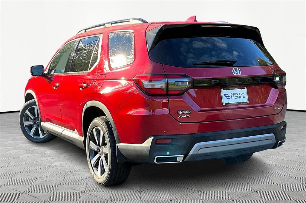 new 2025 Honda Pilot car, priced at $52,280