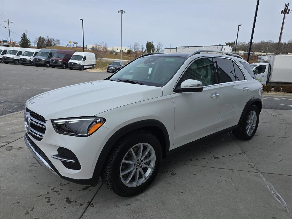 new 2026 Mercedes-Benz GLE 350 car, priced at $68,353