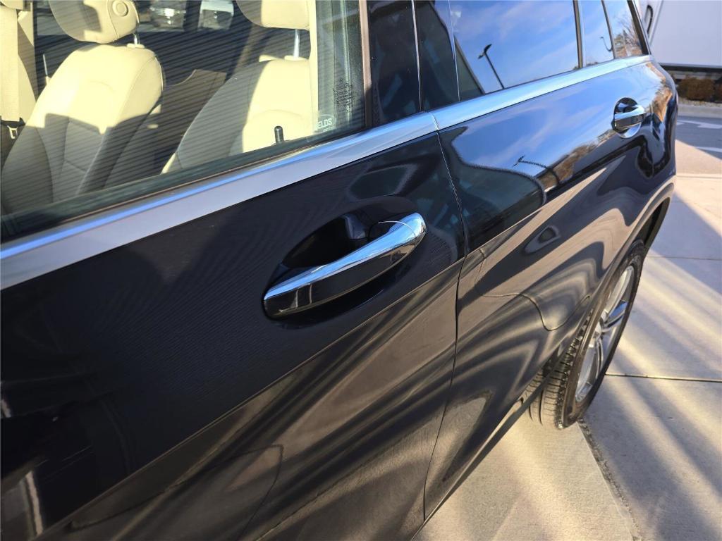 used 2022 Mercedes-Benz GLC 300 car, priced at $31,437