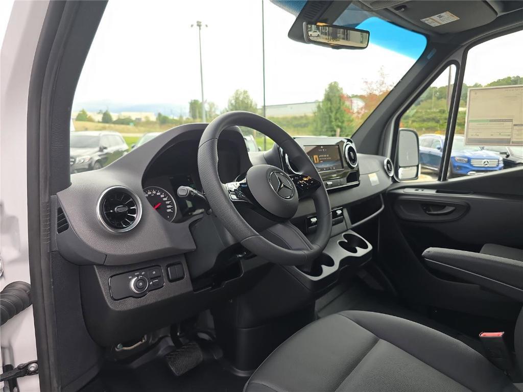 new 2025 Mercedes-Benz Sprinter 2500 car, priced at $68,693