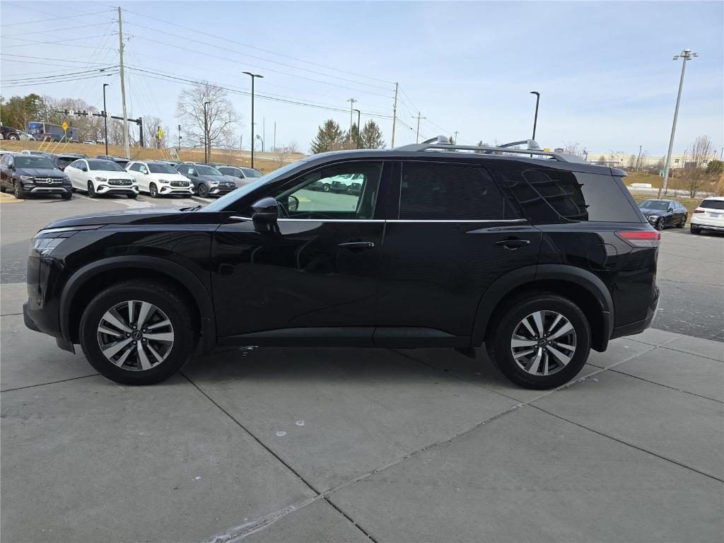 used 2022 Nissan Pathfinder car, priced at $30,499