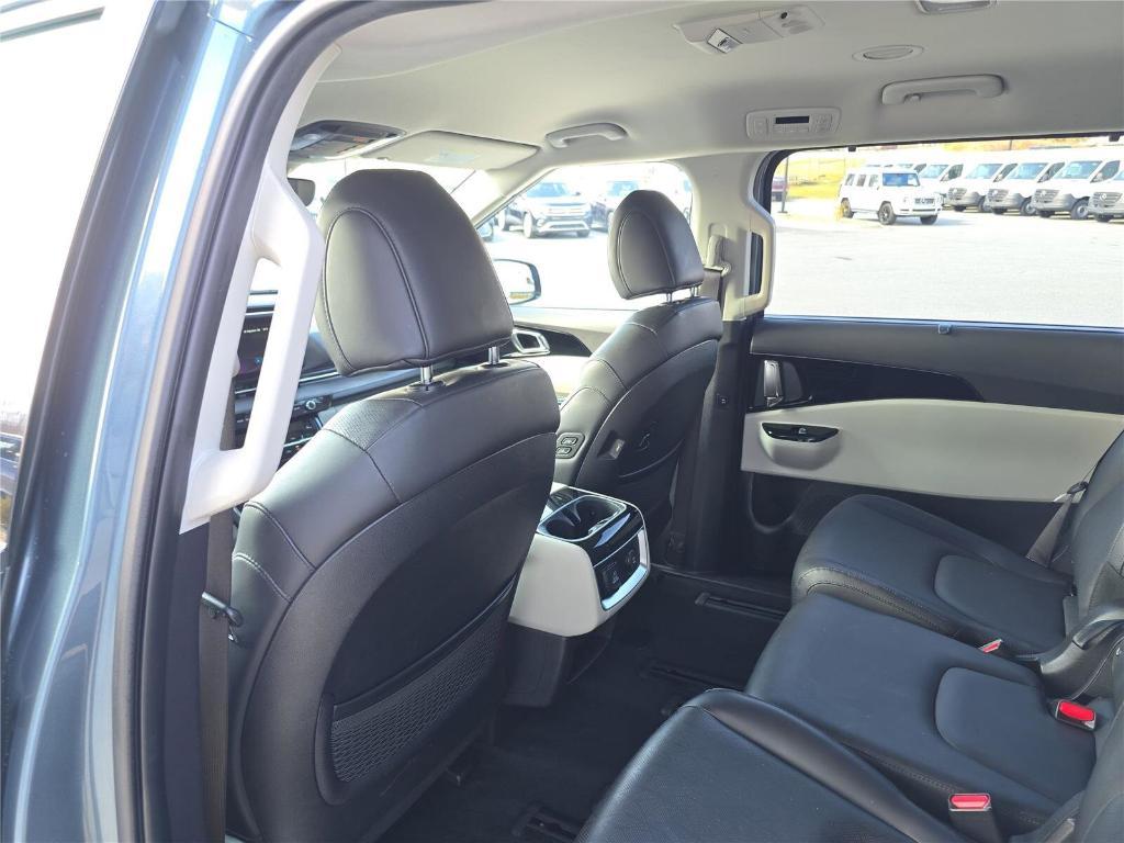 used 2023 Kia Carnival car, priced at $34,937