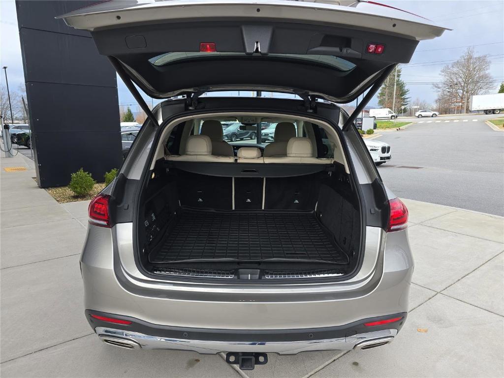 used 2021 Mercedes-Benz GLE 450 car, priced at $40,437