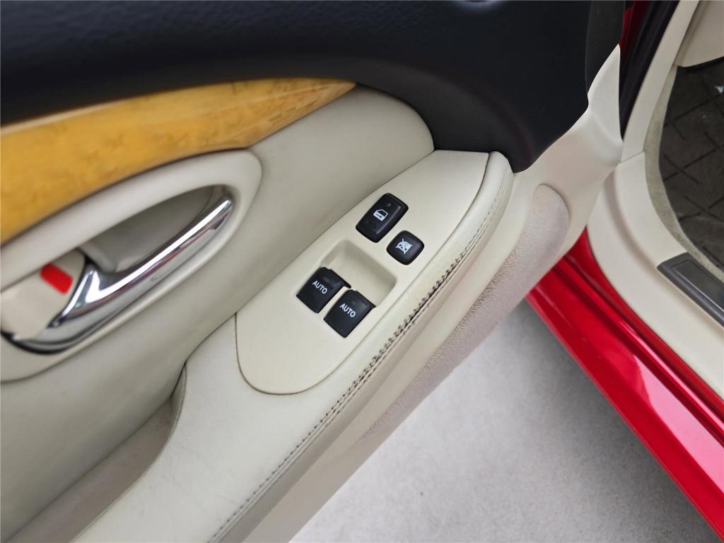 used 2002 Lexus SC 430 car, priced at $14,250