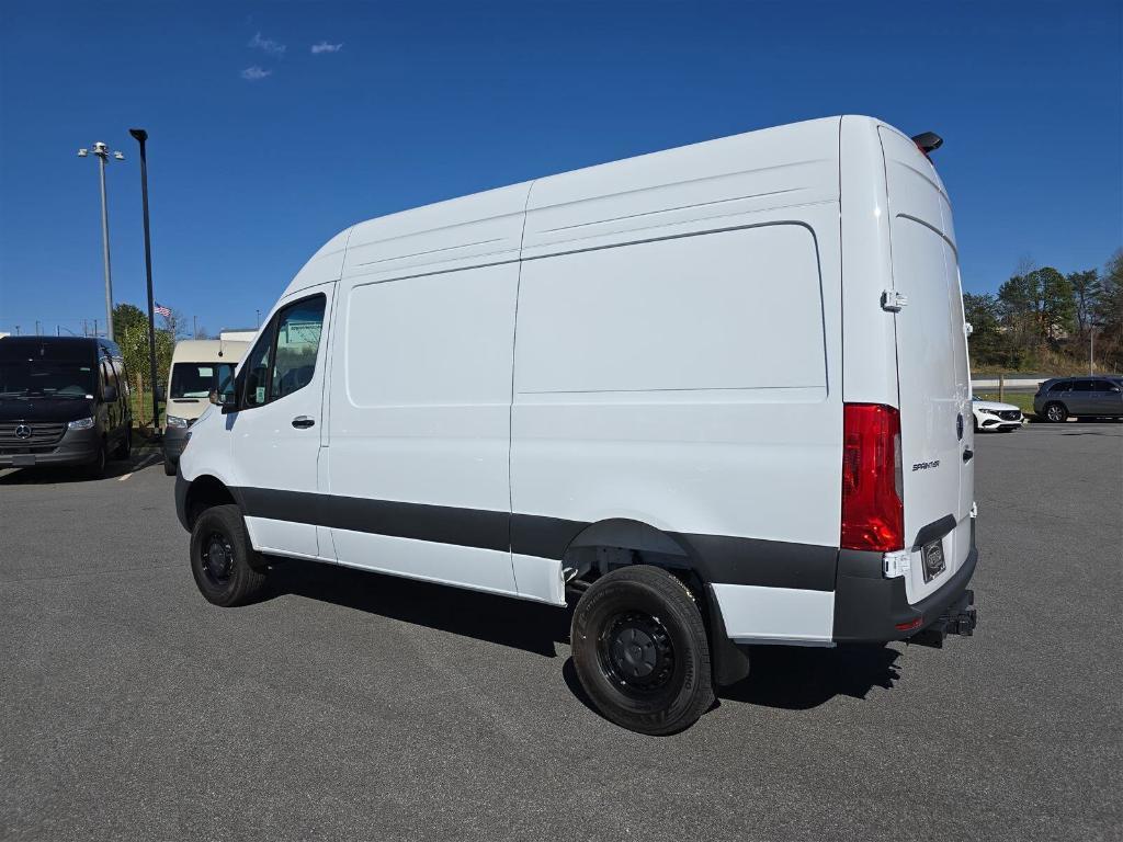 new 2025 Mercedes-Benz Sprinter 2500 car, priced at $69,289