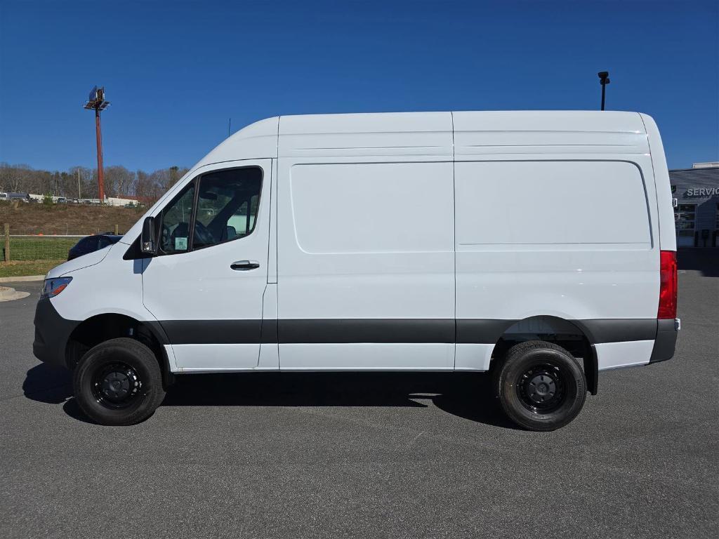 new 2025 Mercedes-Benz Sprinter 2500 car, priced at $69,289