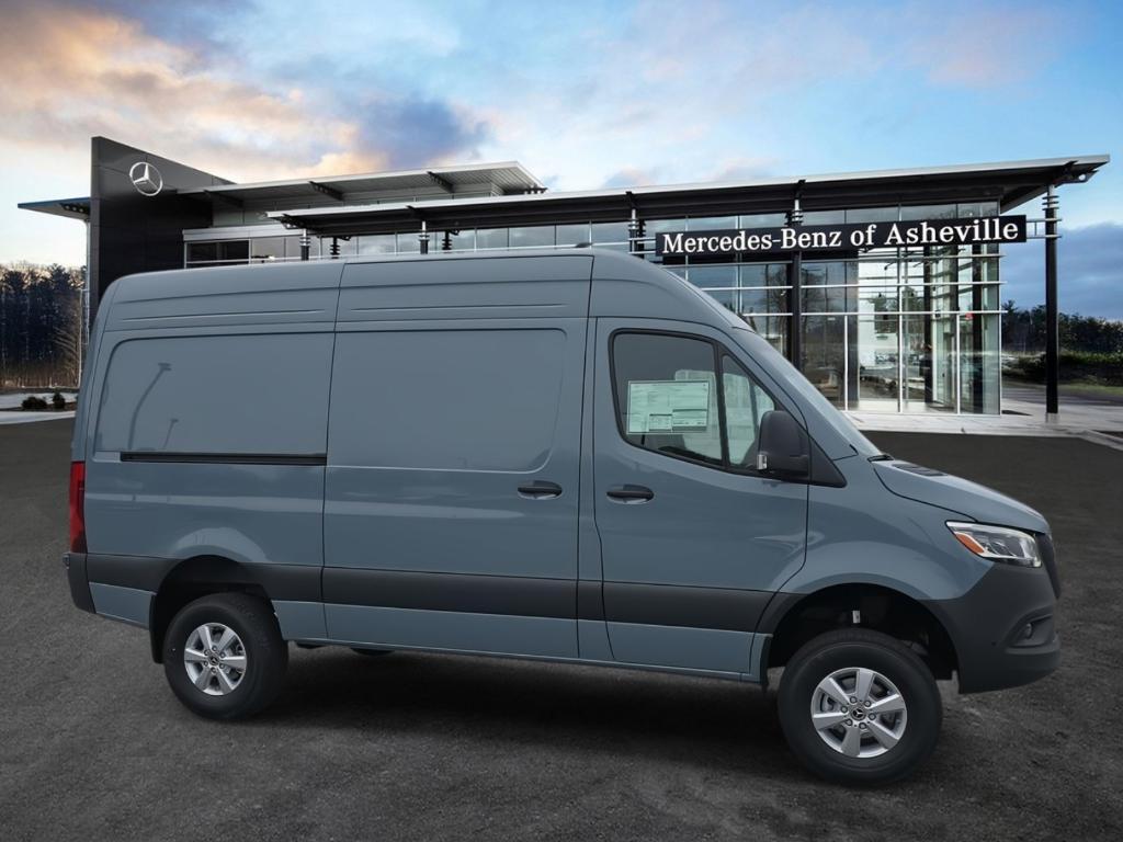 new 2026 Mercedes-Benz Sprinter 2500 car, priced at $80,575
