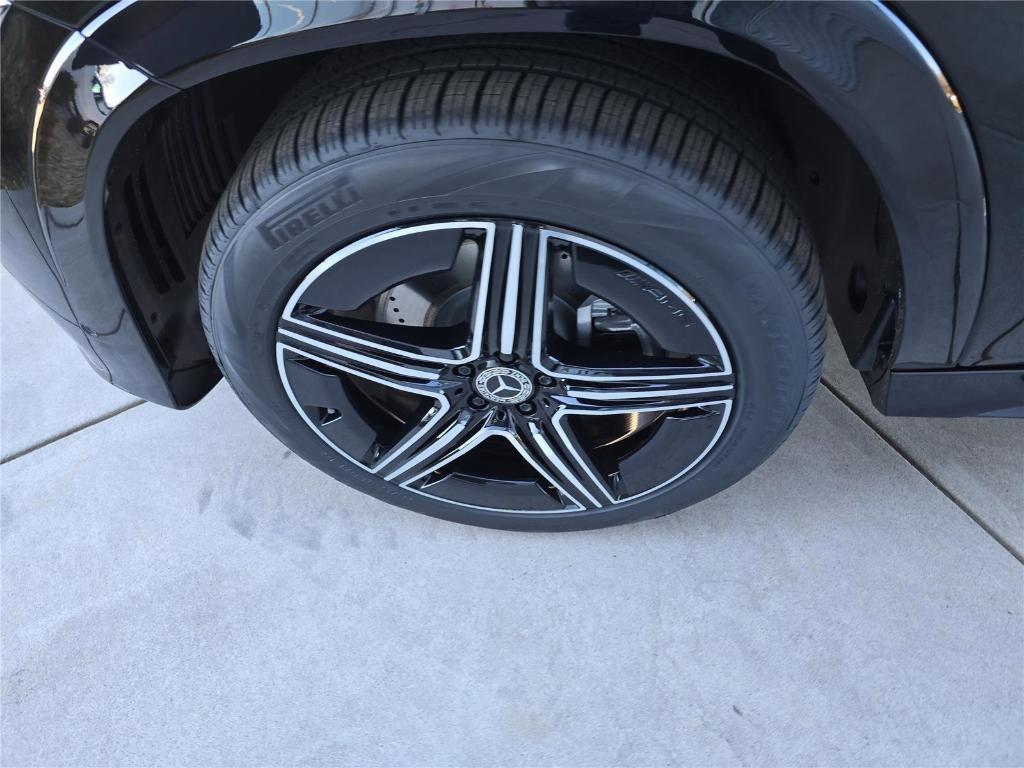 new 2026 Mercedes-Benz GLE 350 car, priced at $79,650