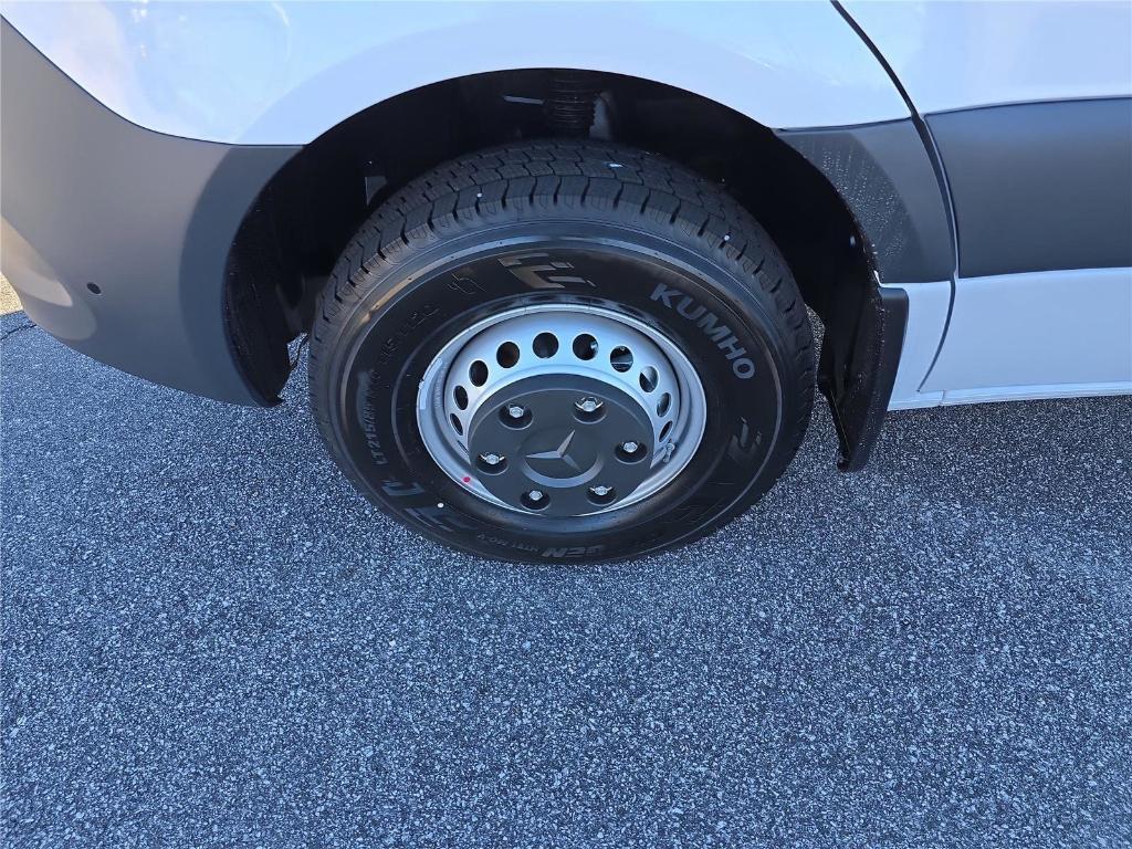 new 2026 Mercedes-Benz Sprinter 2500 car, priced at $76,609