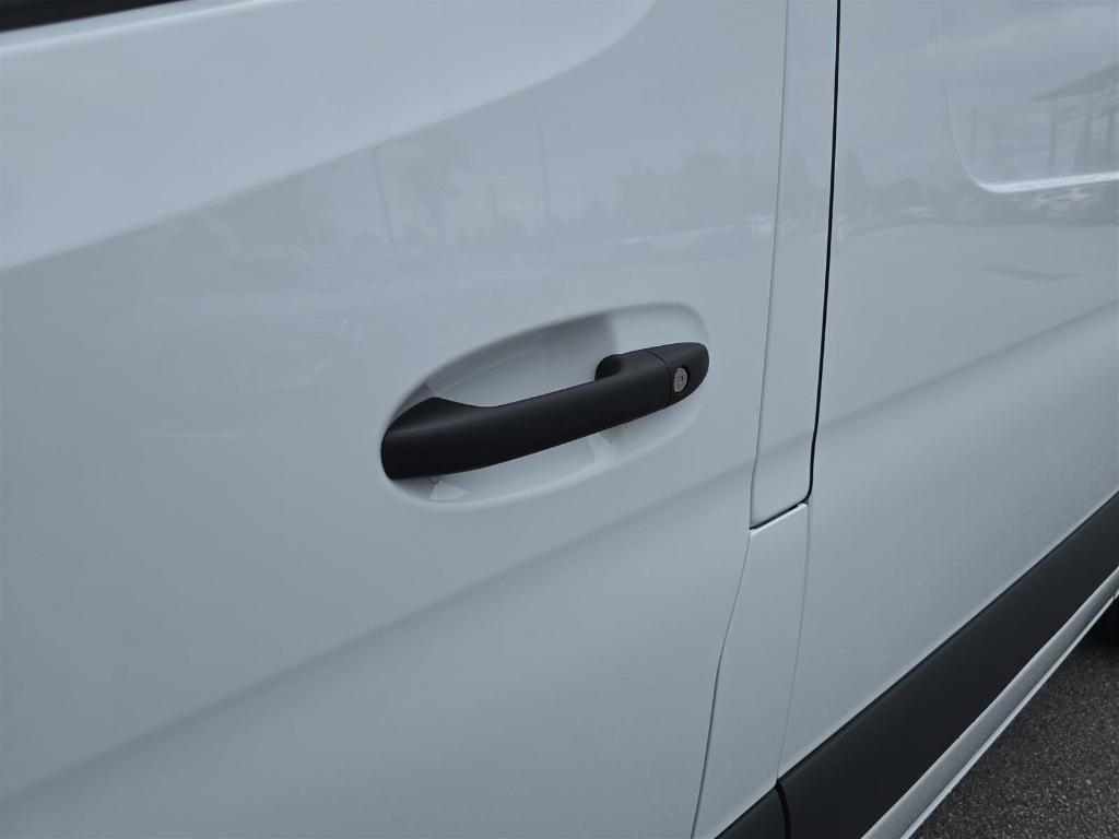 new 2025 Mercedes-Benz Sprinter 2500 car, priced at $66,011