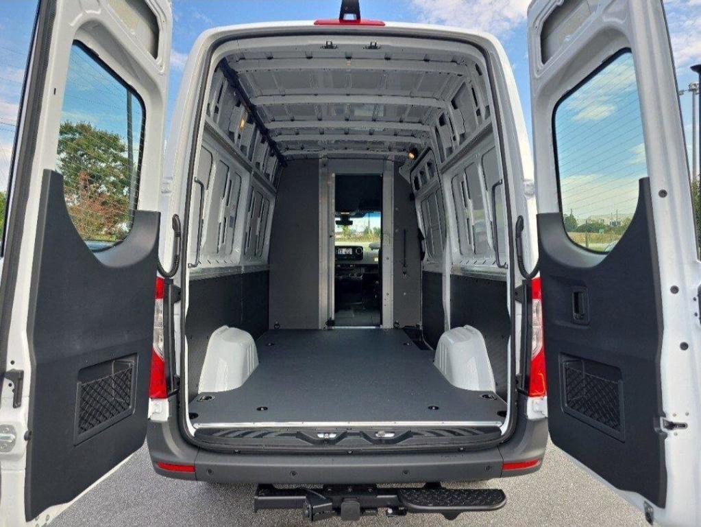 new 2026 Mercedes-Benz Sprinter 2500 car, priced at $70,486