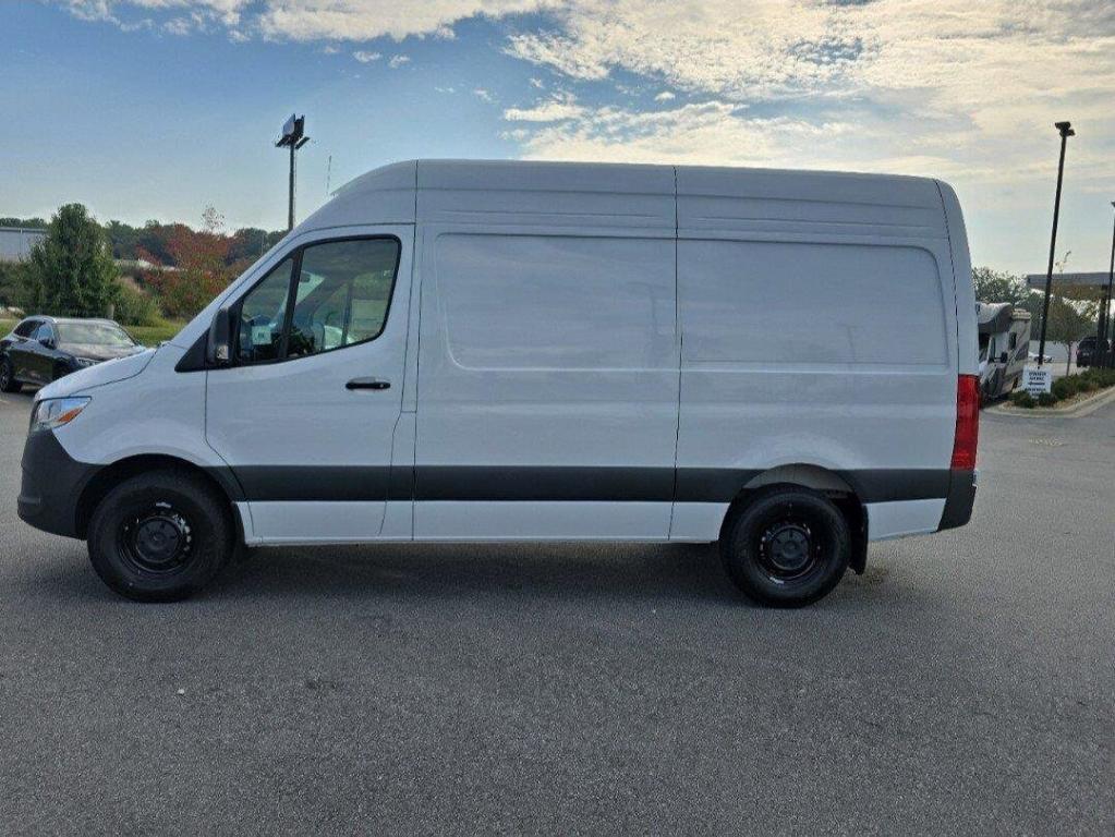new 2026 Mercedes-Benz Sprinter 2500 car, priced at $70,486