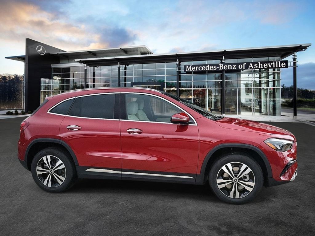 used 2025 Mercedes-Benz GLA 250 car, priced at $47,990