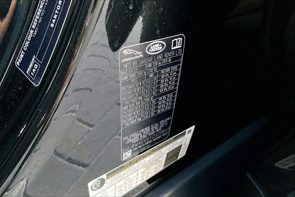 new 2026 Land Rover Discovery car, priced at $78,771