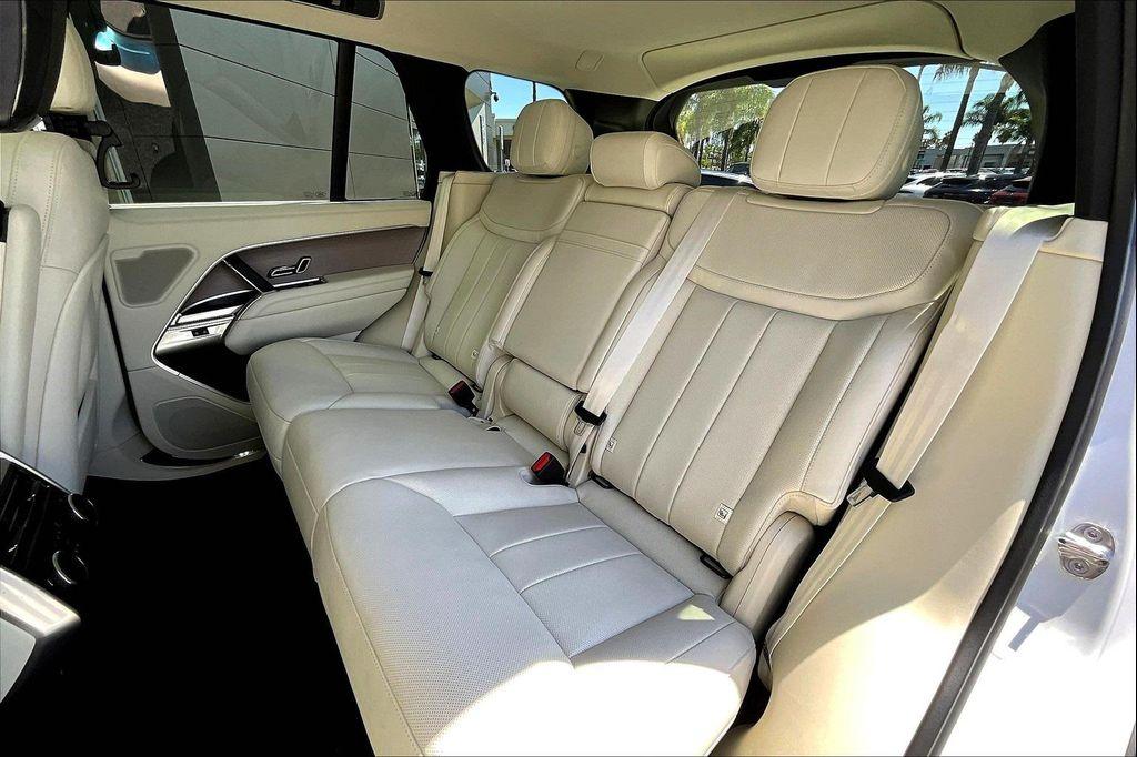 new 2025 Land Rover Range Rover car, priced at $140,670