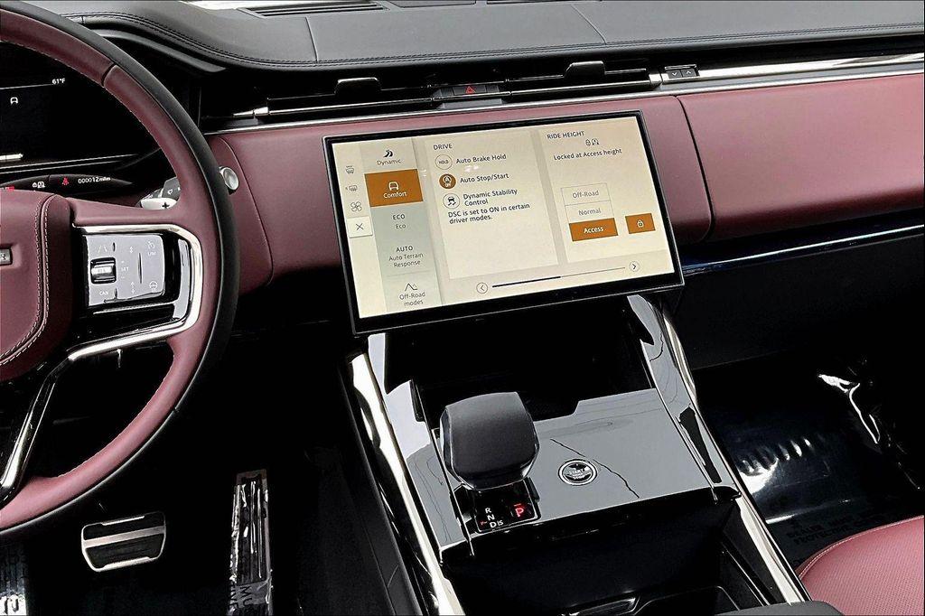 new 2025 Land Rover Range Rover Sport car, priced at $125,000