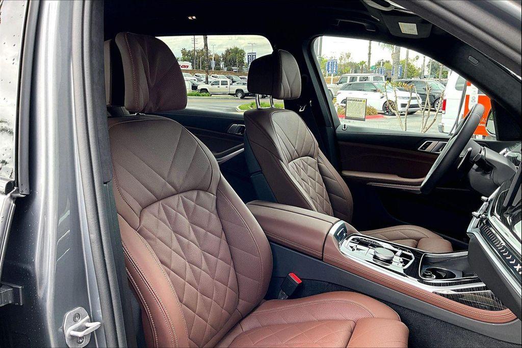 used 2025 BMW X7 car, priced at $80,888