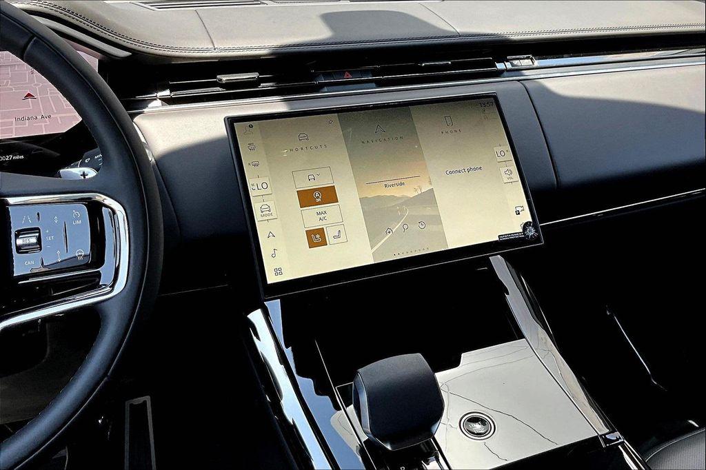 new 2025 Land Rover Range Rover Sport car, priced at $128,205