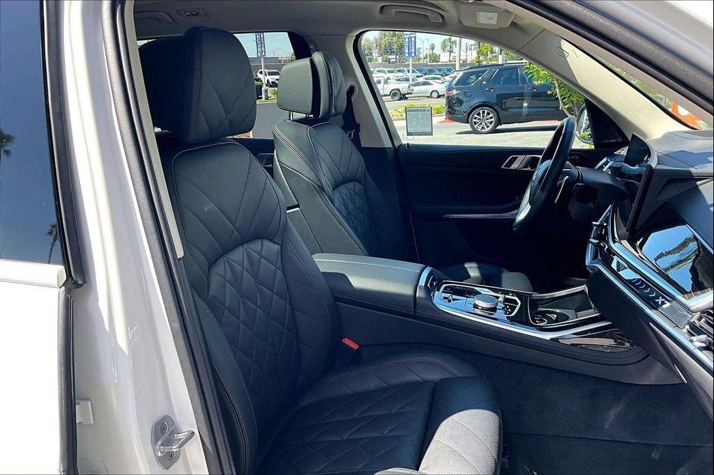 used 2025 BMW X7 car, priced at $58,800