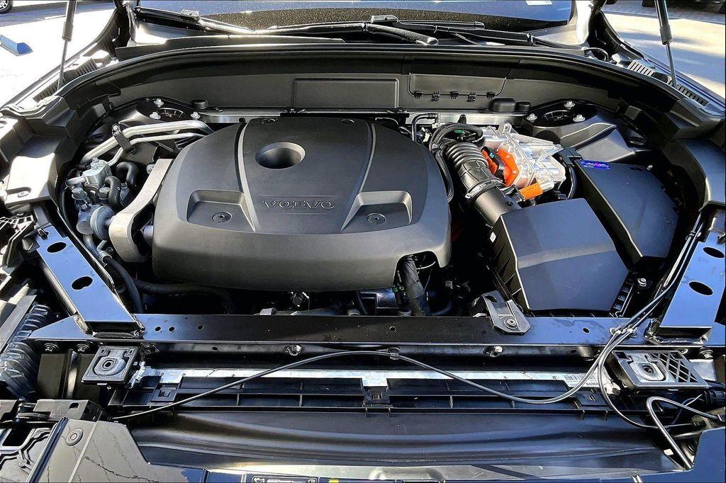 used 2022 Volvo XC60 Recharge Plug-In Hybrid car, priced at $37,441