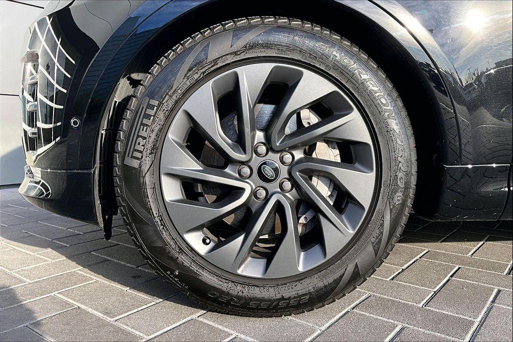 used 2023 Land Rover Discovery car, priced at $37,500