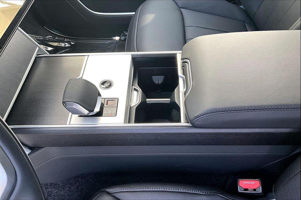 new 2025 Land Rover Range Rover car, priced at $135,135