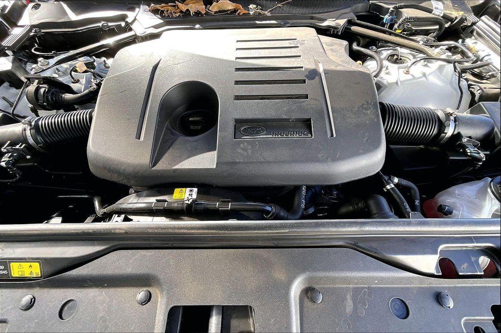 used 2025 Land Rover Discovery car, priced at $62,444