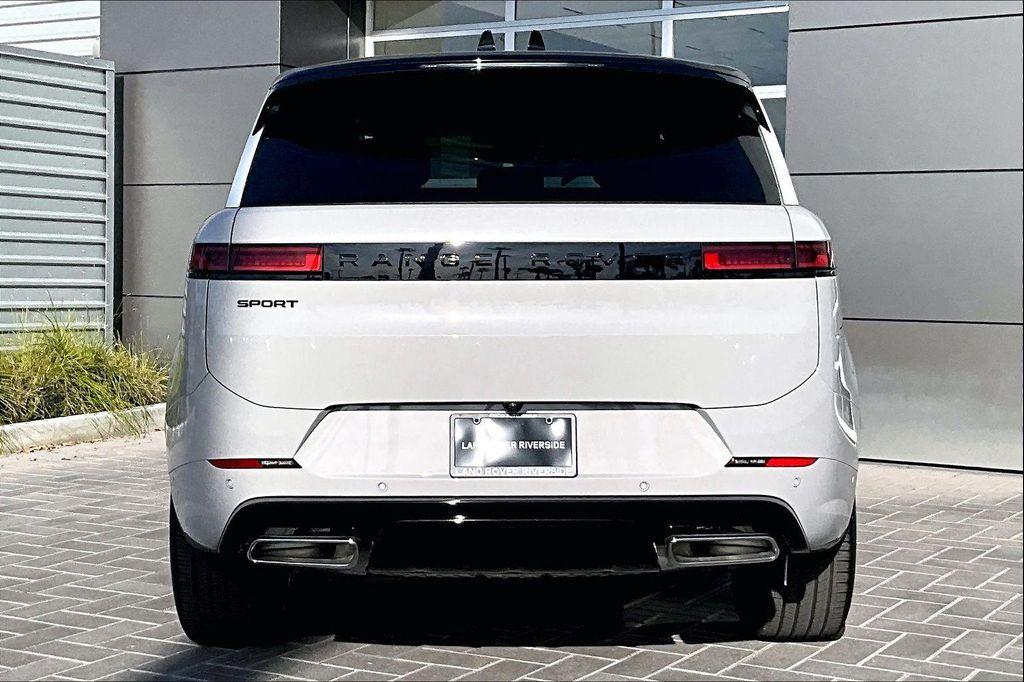 new 2025 Land Rover Range Rover Sport car, priced at $105,025