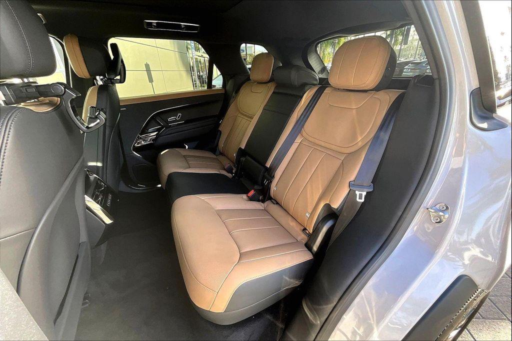 new 2025 Land Rover Range Rover Sport car, priced at $105,025