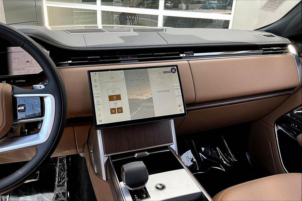 new 2025 Land Rover Range Rover car, priced at $156,505