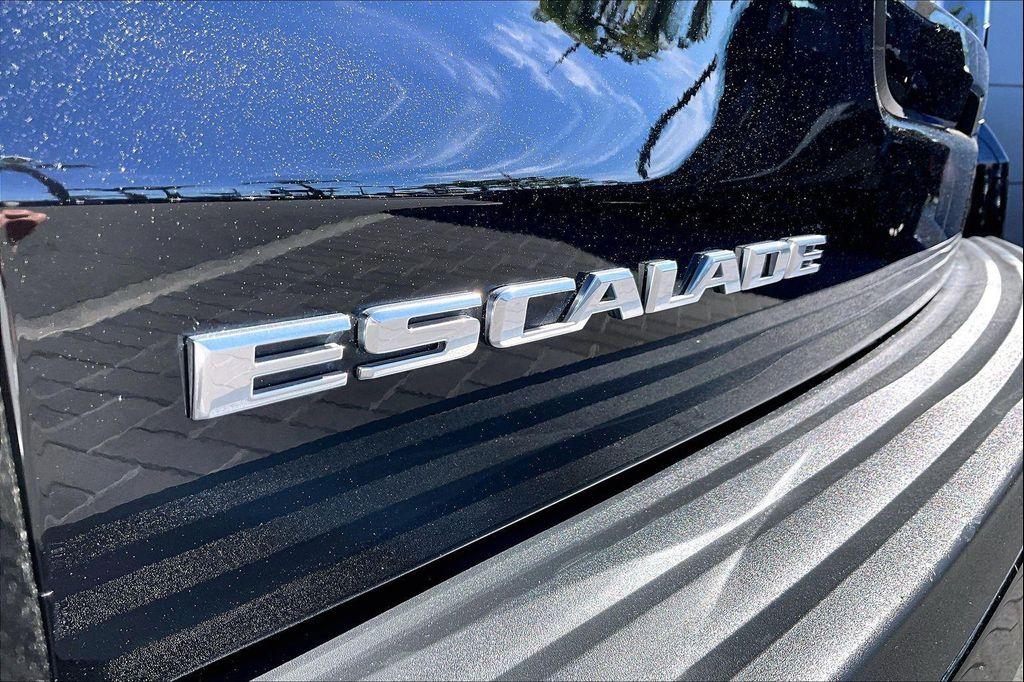used 2019 Cadillac Escalade car, priced at $34,995