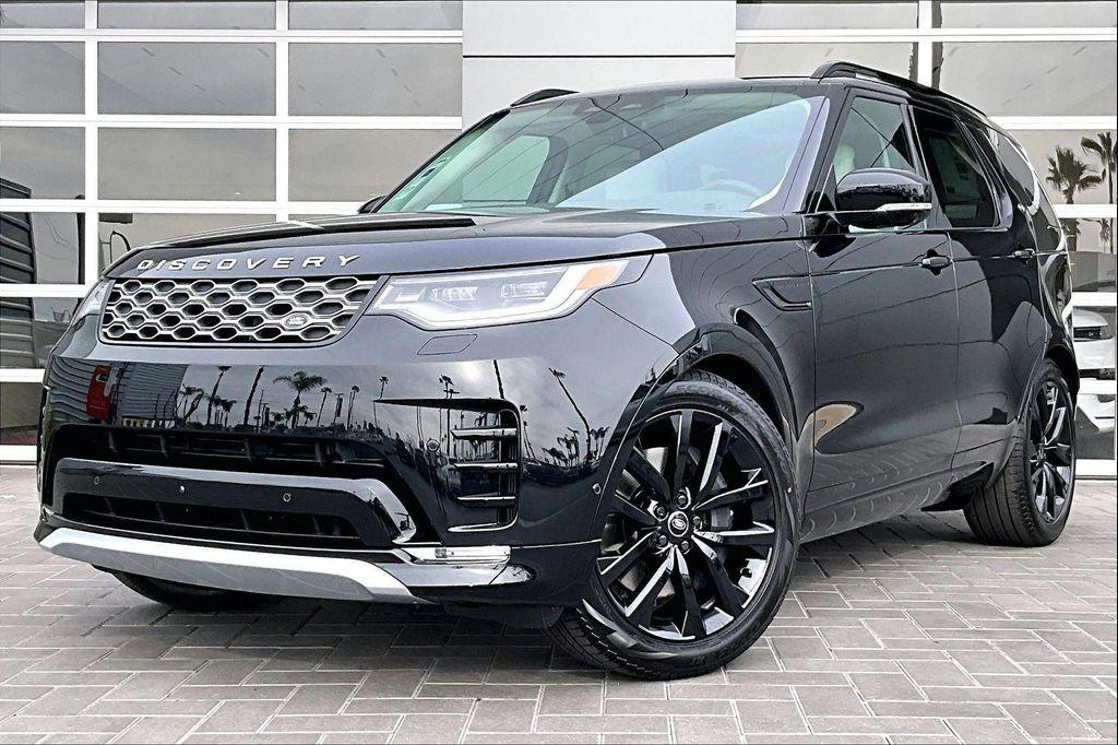 new 2026 Land Rover Discovery car, priced at $76,801