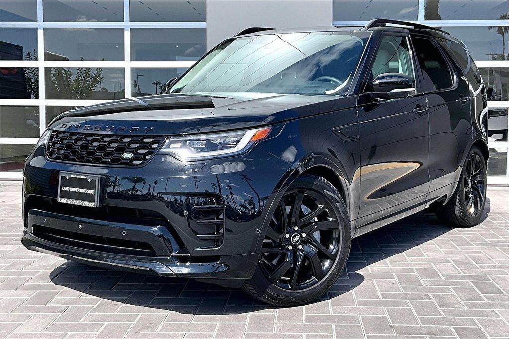 used 2025 Land Rover Discovery car, priced at $55,451