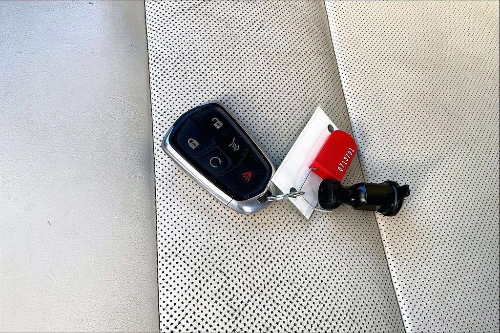 used 2019 Cadillac XT4 car, priced at $18,595