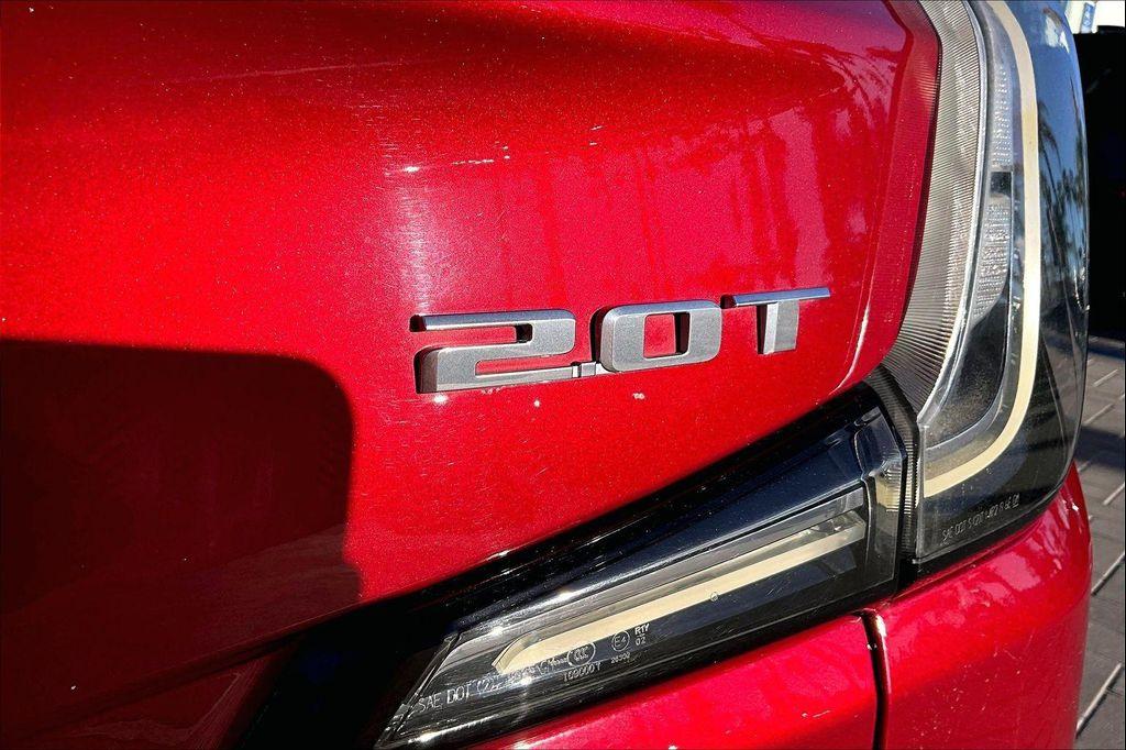 used 2019 Cadillac XT4 car, priced at $18,595