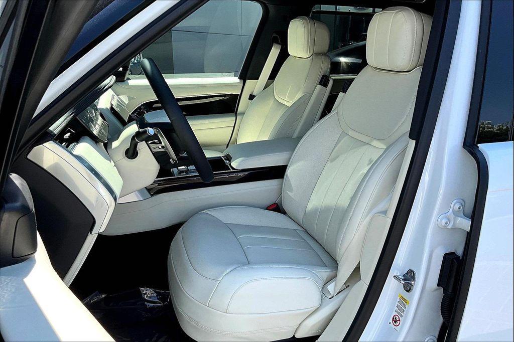 new 2025 Land Rover Range Rover car, priced at $128,955