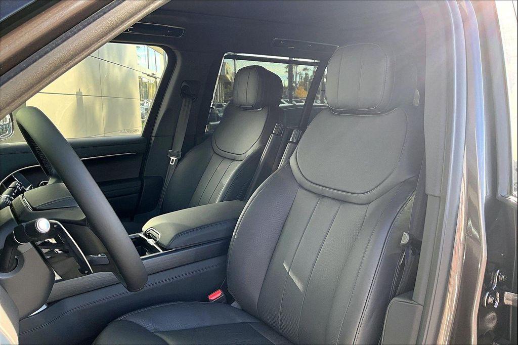 new 2025 Land Rover Range Rover car, priced at $137,155