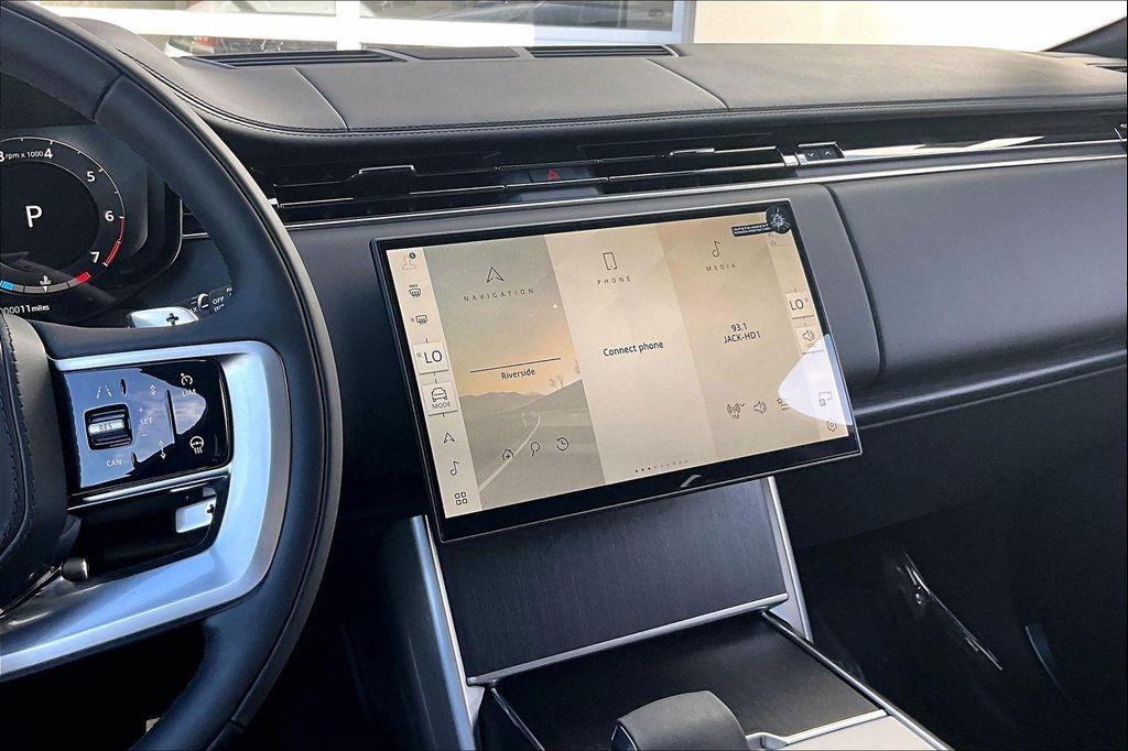 new 2025 Land Rover Range Rover car, priced at $137,155