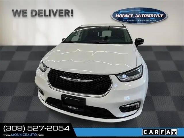 used 2024 Chrysler Pacifica car, priced at $27,790