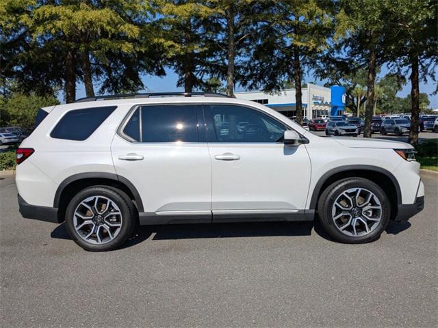 used 2023 Honda Pilot car, priced at $36,651
