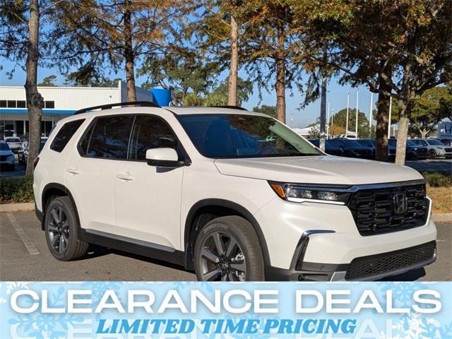 new 2025 Honda Pilot car, priced at $54,985